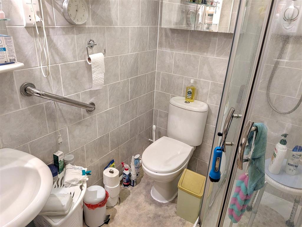Annex shower room new.jpg