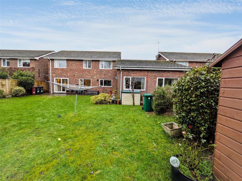 Rear garden 1 new.jpg