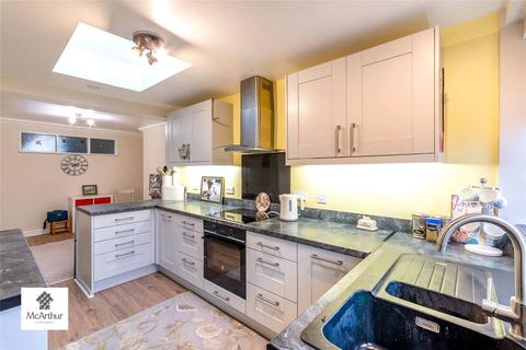 3 bedroom terraced house for sale, Castlegate, Tickhill, Doncaster, South Yorkshire, DN11