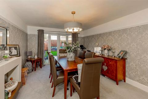 4 bedroom semi-detached house for sale, Walsall Wood Road, Aldridge