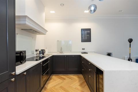 2 bedroom apartment to rent, Apartment 6, The Bank, 97-100 Bute Street, Cardiff Bay, CF10 5AS