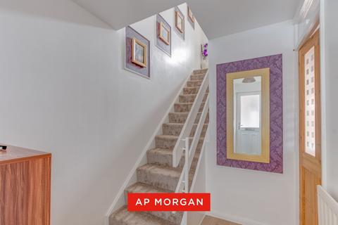 4 bedroom detached house for sale, Treville Close, Winyates East, Redditch, B98