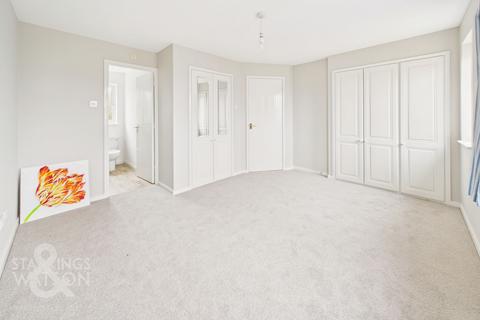4 bedroom detached house for sale, Blackthorn Road, Wymondham