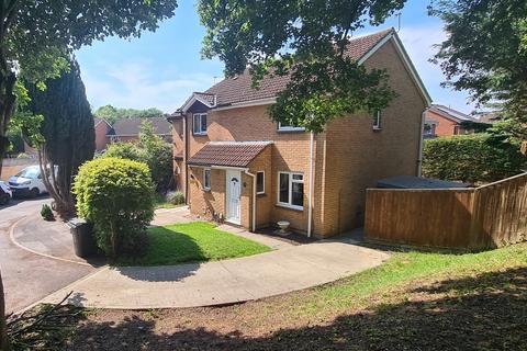 2 bedroom semi-detached house for sale - Partridge Close, Swindon SN3