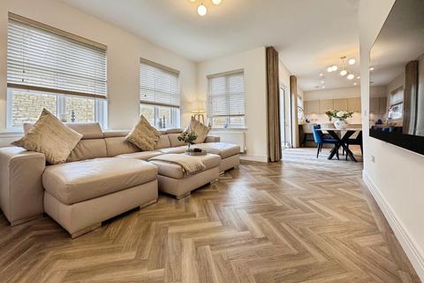5 bedroom detached house for sale, Gateside Road, Glasgow, G33