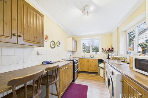 undefined, Coronation Road, Basingstoke RG21