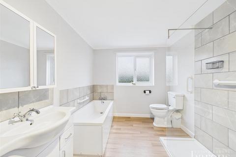 undefined, Coronation Road, Basingstoke RG21