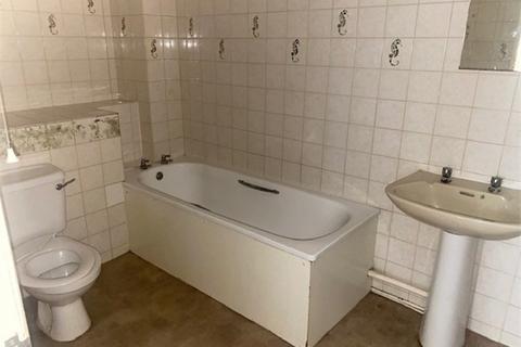1 bedroom flat to rent, Old Christchurch Road, Bournemouth, BH1