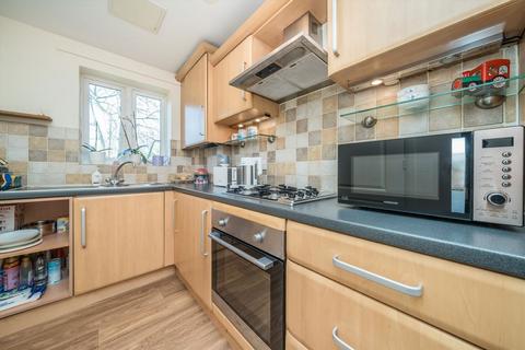 undefined, Woodfield Road, Thames Ditton KT7