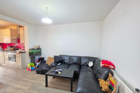 The Circle, Neasden, NW2