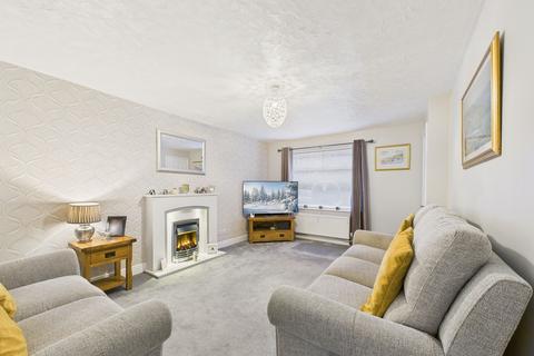 3 bedroom semi-detached house for sale, Thornhill Close, Dunston, Gateshead NE11