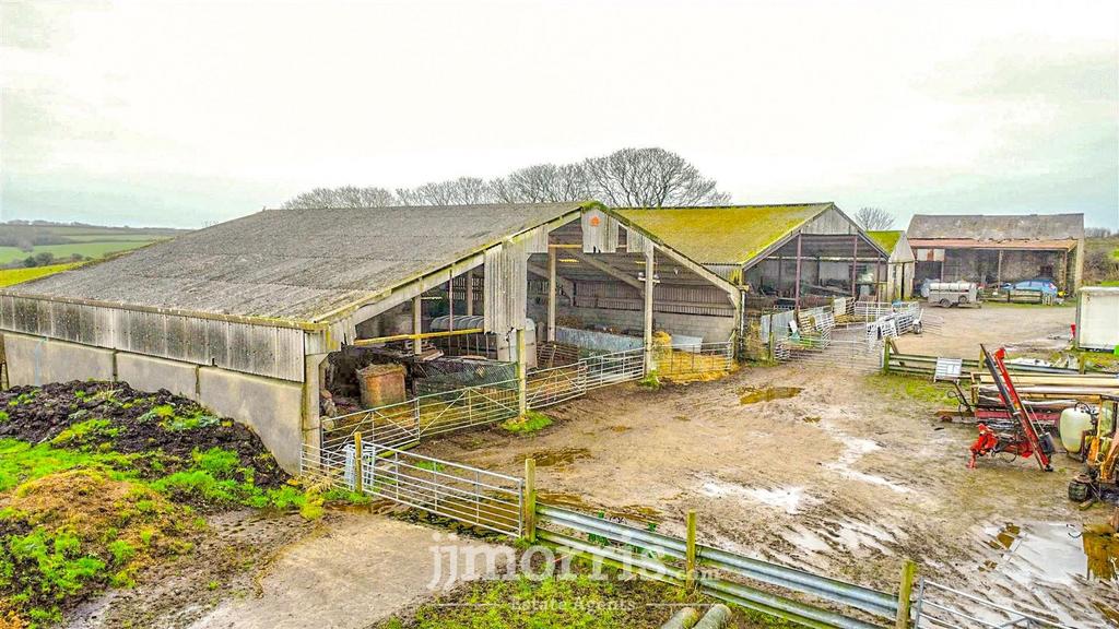 Agricultural buildings