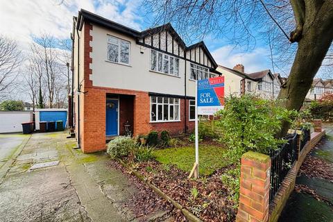 3 bedroom semi-detached house for sale, The Turnways, Leeds