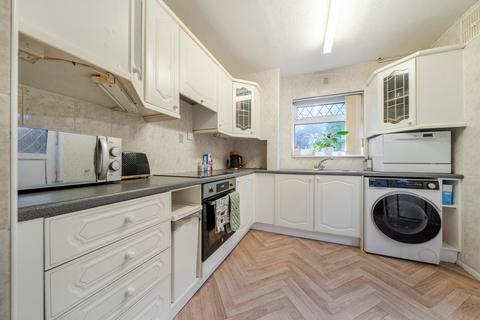 2 bedroom semi-detached house for sale, Foxbury Drive, Orpington