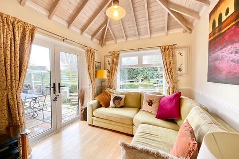 3 bedroom detached house for sale, Priory Close, Crewe, CW1