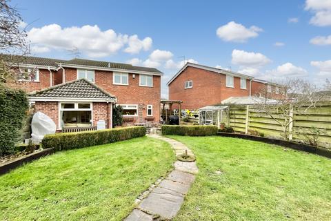 3 bedroom detached house for sale, Priory Close, Crewe, CW1