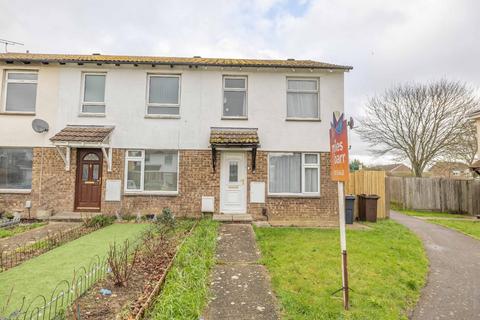 3 bedroom end of terrace house for sale, The Spinney, Ashford, Kent, TN23