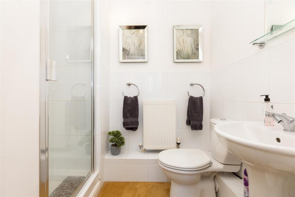 En Suite shower room