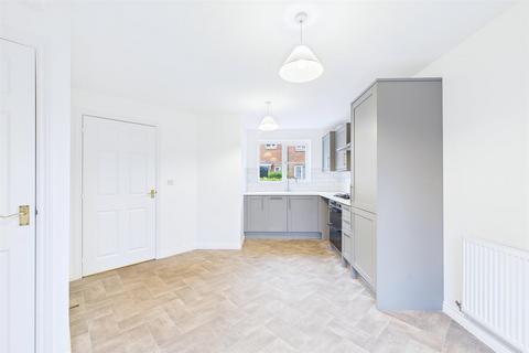 3 bedroom end of terrace house for sale, Jentique Close, Dereham