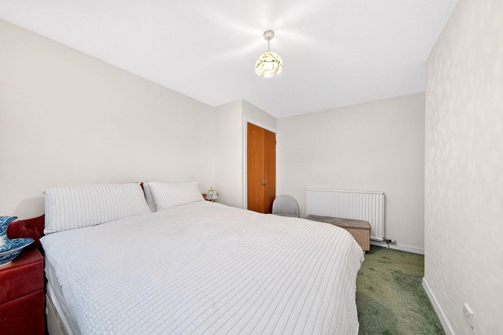 Bed 1