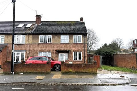 3 bedroom semi-detached house for sale, Dudley Road, Bedfont