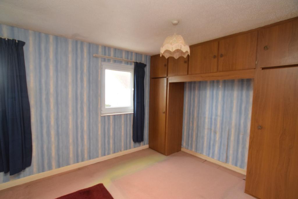 28 Makbrar Road, Dumfries, DG1 4 BA - Grieve Grier