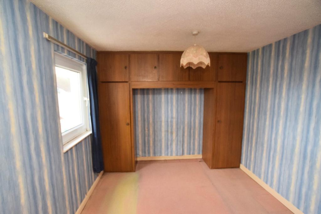 28 Makbrar Road, Dumfries, DG1 4 BA - Grieve Grier