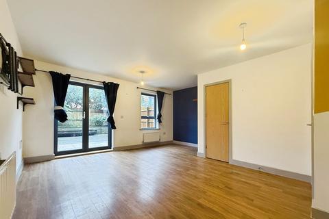 3 bedroom terraced house for sale, Paintworks, Bristol BS4