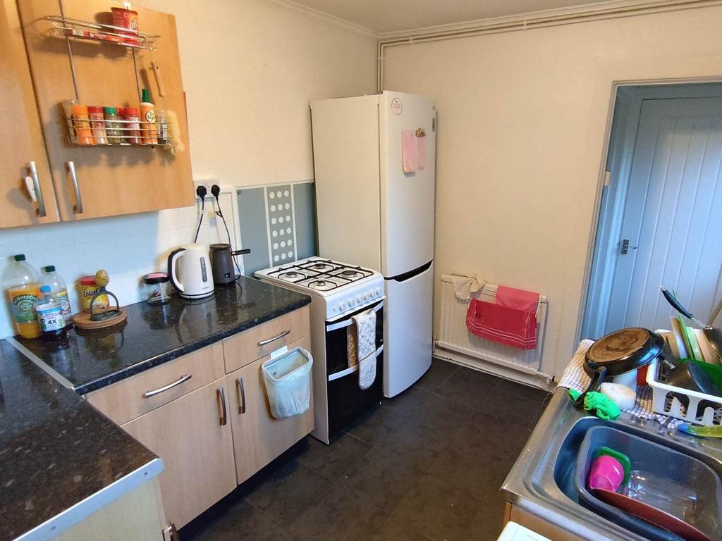 Kitchen (1)