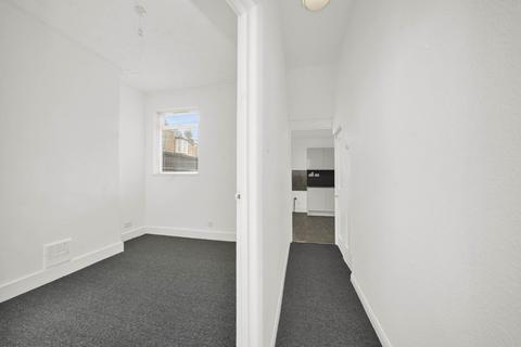 undefined, Sunnyside Road, Leyton, E10