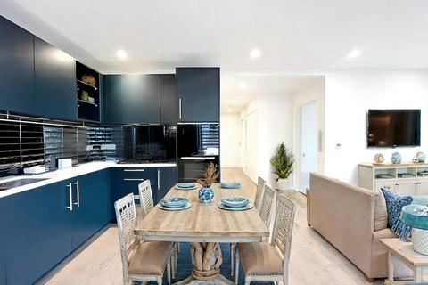 2 bedroom apartment to rent, Alington House, London, N8