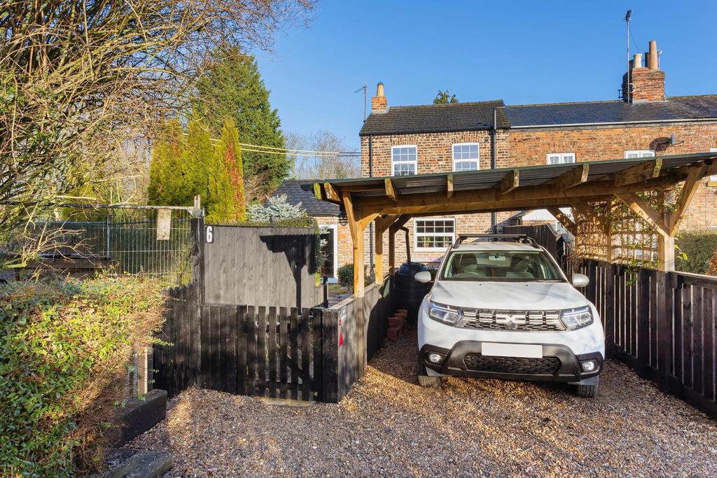 6 Station Cottage-31.jpg