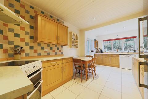 4 bedroom detached house for sale, Westoby Lane, Barrow-Upon-Humber, Lincolnshire, DN19 7DJ