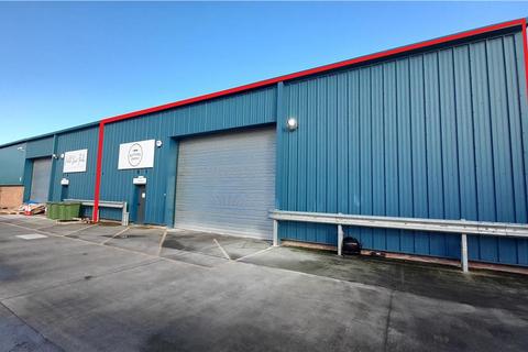 Industrial unit to rent - Unit 3 Vista Business Park, Wiltshire Road, Hull, East Yorkshire, HU4 6PA