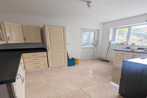 undefined, Crythan Road*, Neath SA11