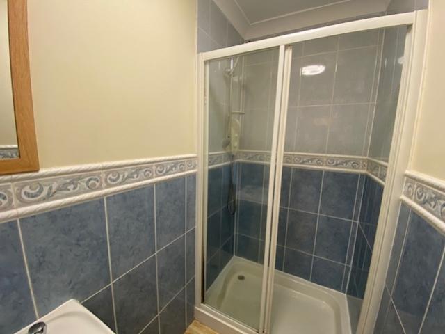 Shower room3