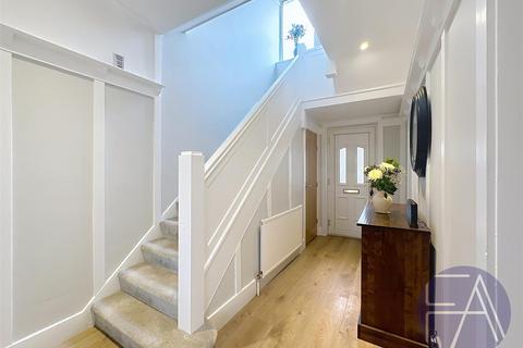 5 bedroom detached house to rent, Ryder Crescent, Southport PR8