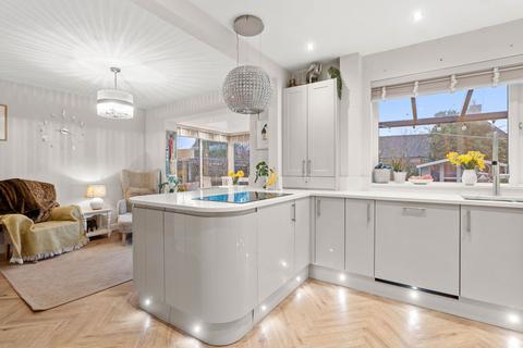 3 bedroom detached house for sale, 9 St. Nicholas Road, Pershore, Peopleton, Worcestershire.  WR10 2EN