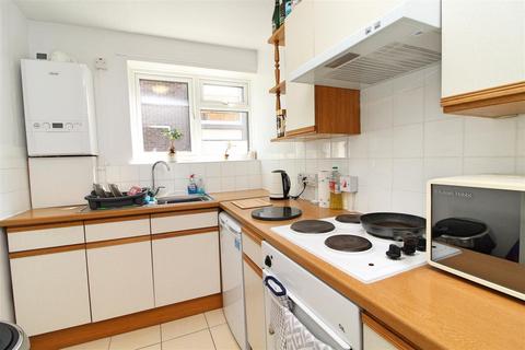 1 bedroom apartment to rent, Kitilear Court, Lansdowne Road, Hove