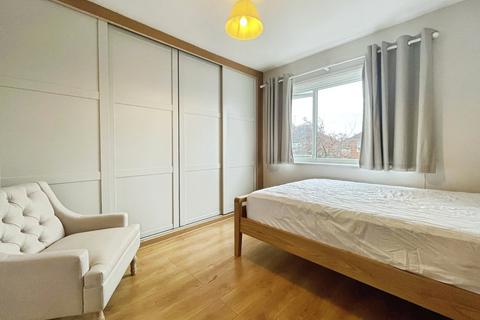 undefined, Lyndhurst Crescent, Leeds LS15