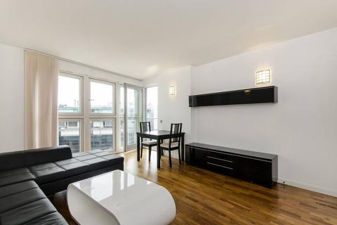 2 bedroom flat to rent, New Providence Wharf, Canary Wharf, London, E14