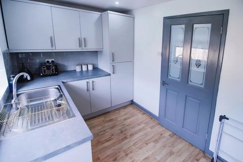 2 bedroom terraced house to rent, Cardigan Way, Merseyside L6