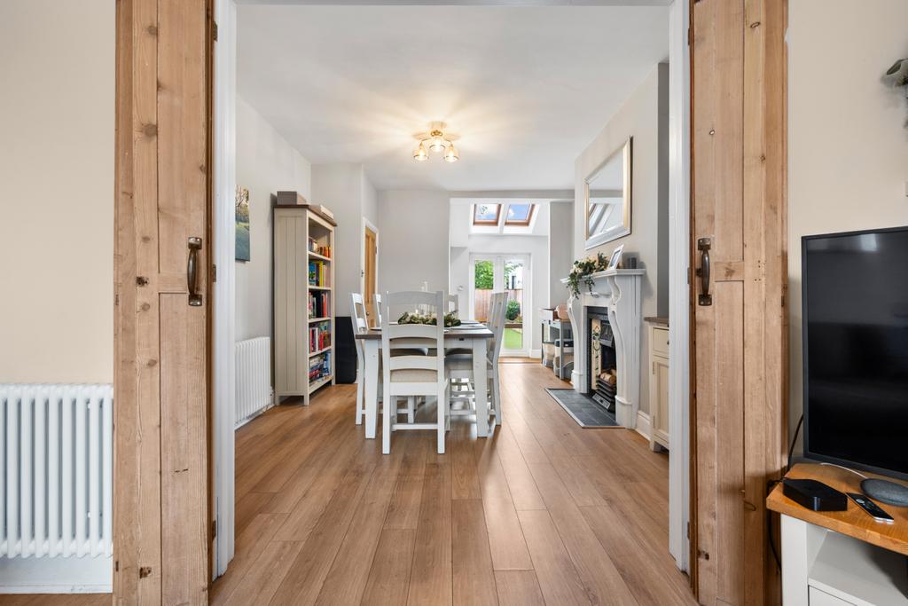 Living Room/Dining