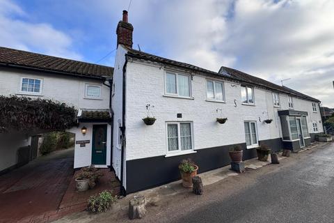 3 bedroom terraced house to rent, Bawdsey, Woodbridge IP12