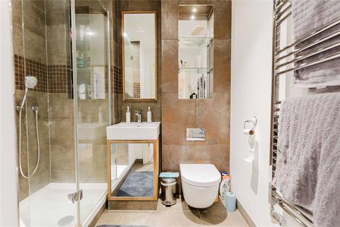 2 bedroom apartment for sale, Duke of Wellington Avenue, Royal Arsenal SE18
