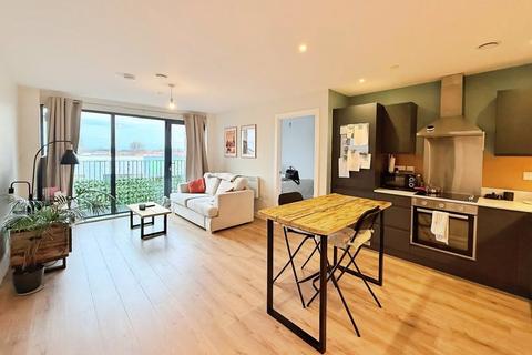 2 bedroom flat for sale, Wharf Road, Altrincham, Greater Manchester, WA14