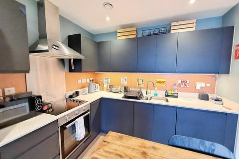 2 bedroom flat for sale, Wharf Road, Altrincham, Greater Manchester, WA14