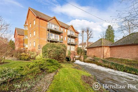 2 bedroom flat for sale - Hollman Drive, Romsey, Hampshire