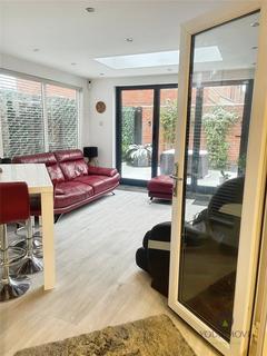 3 bedroom semi-detached house for sale, Tibbington Terrace, West Midlands DY4