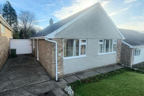 3 bedroom semi-detached bungalow for sale, 81 LLwyn Ynn, Talybont